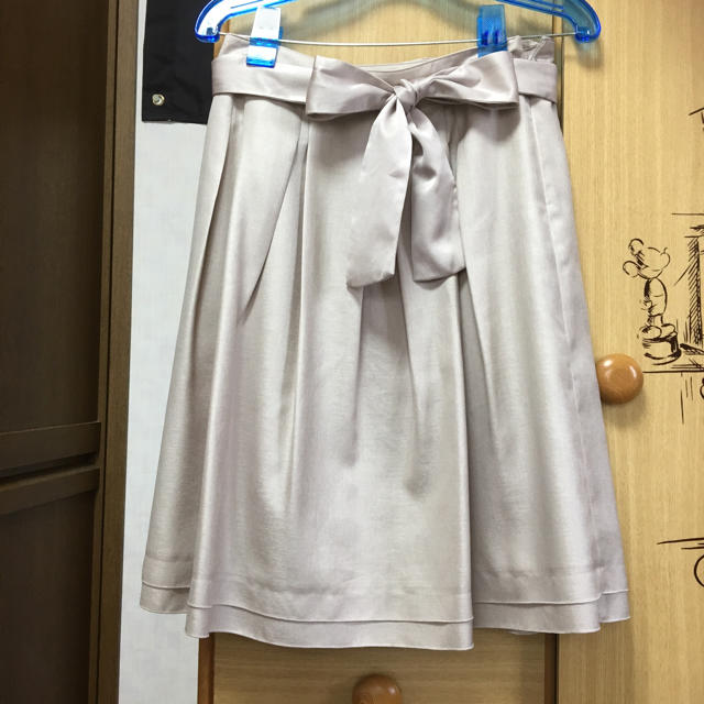 NATURAL BEAUTY(ナチュラルビューティー)の美品 ナチュラルビューティー レディースのスカート(ひざ丈スカート)の商品写真