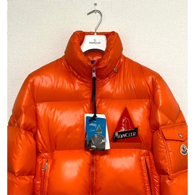 MONCLER(モンクレール)の新品未使用 MONCLER ダウンジャケット WILSON size1 オレンジ メンズのジャケット/アウター(ダウンジャケット)の商品写真