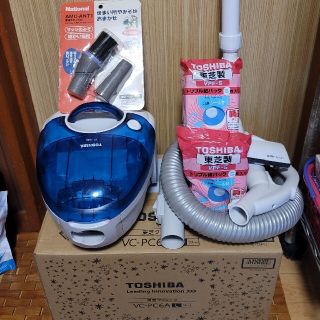★中古:東芝掃除機:VC-PC6A(中古:手ほうきノズル&紙パック2セット付)(掃除機)