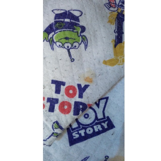 Disney(ディズニー)の【PM様専用】Disney トイストーリー　TOY STORY　パジャマ　下 キッズ/ベビー/マタニティのキッズ服男の子用(90cm~)(パジャマ)の商品写真