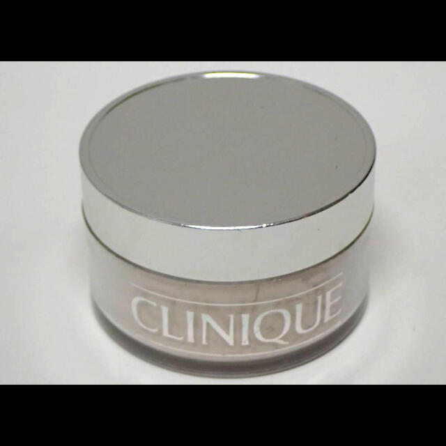 CLINIQUE(クリニーク)のCLINIQUE スーパーブレンデッド フェース パウダー05  クリスタル コスメ/美容のベースメイク/化粧品(フェイスパウダー)の商品写真