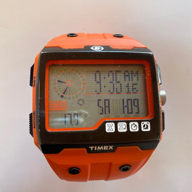 独特の素材 TIMEX - TIMEX expedition オレンジ 腕時計(デジタル)