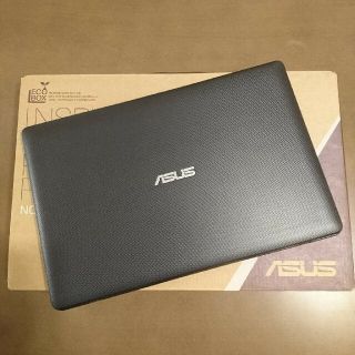 エイスース(ASUS)の【美品】ASUS X200MA-BLACK(ノートPC)