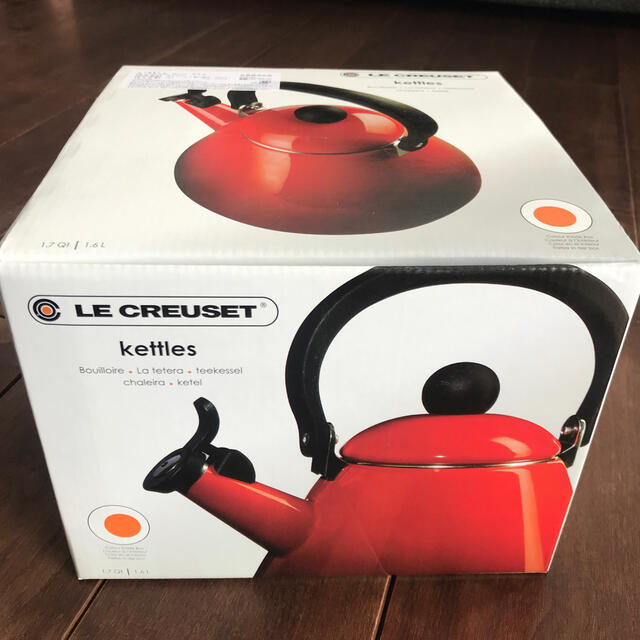 LE CREUSET(ルクルーゼ)の【ル　クルーゼ】ケトル　やかん　オレンジ インテリア/住まい/日用品のキッチン/食器(調理道具/製菓道具)の商品写真