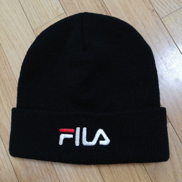 FILA(フィラ)のFILA フィラ ニット帽 フリーサイズ メンズ レディース レディースの帽子(ニット帽/ビーニー)の商品写真