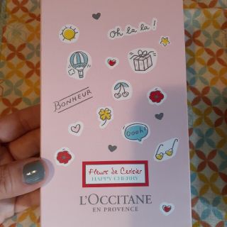 ロクシタン(L'OCCITANE)のハッピーチェリー　ロクシタン　L'OCCITANE (ハンドクリーム)