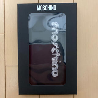 モスキーノ(MOSCHINO)の確実正規品　新品 MOSCHINO  iPhone11 Proケース　モスキーノ(iPhoneケース)