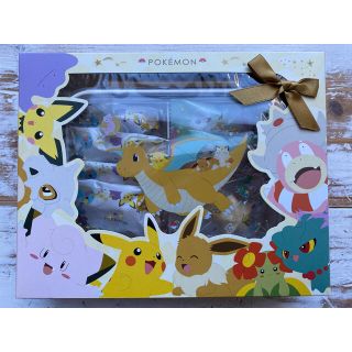 ポケモン ポケモン オリジナルお弁当箱 モンスターボール巾着 ポケモンバケツセットの通販 ラクマ