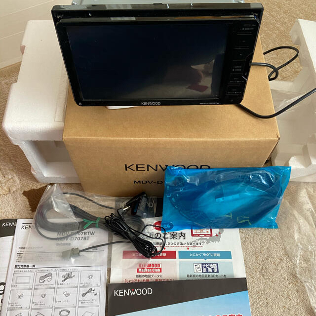 カーナビ/カーテレビカーナビ　KENWOOD  彩速ナビ　2020年製