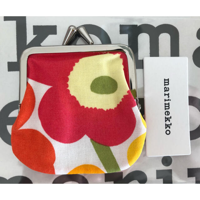 marimekko(マリメッコ)の新品　マリメッコ　ウニッコ　ポーチ　小物入れ　コインケース　小銭入れ　がま口 レディースのファッション小物(ポーチ)の商品写真