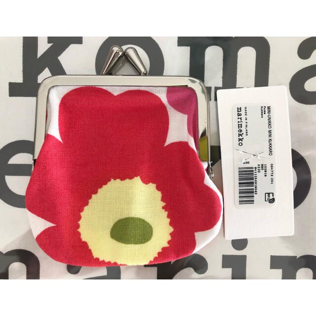 marimekko(マリメッコ)の新品　マリメッコ　ウニッコ　ポーチ　小物入れ　コインケース　小銭入れ　がま口 レディースのファッション小物(ポーチ)の商品写真