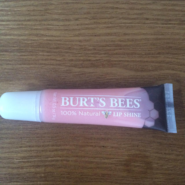 BURT'S BEES(バーツビーズ)のほぼ新品☆Burt's Bees コスメ/美容のベースメイク/化粧品(リップグロス)の商品写真