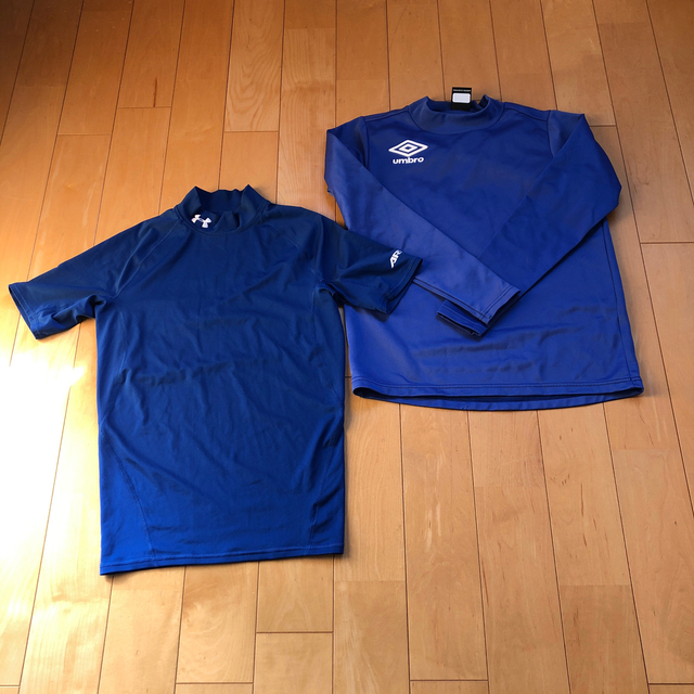 UNDER ARMOUR(アンダーアーマー)のサッカーアンダーシャツ　2枚セット　160cm スポーツ/アウトドアのサッカー/フットサル(ウェア)の商品写真