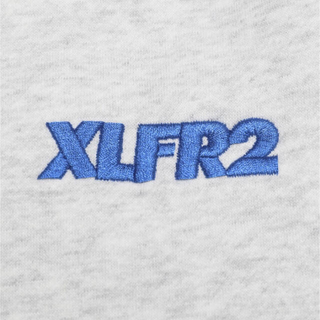 XLARGE(エクストララージ)のFR2 XLARGE コラボ スエットパンツ ホワイト サイズ L メンズのトップス(スウェット)の商品写真