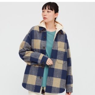 ユニクロ(UNIQLO)の【新品】ユニクロ　オーバーシャツジャケット　Lサイズ　65blue(その他)