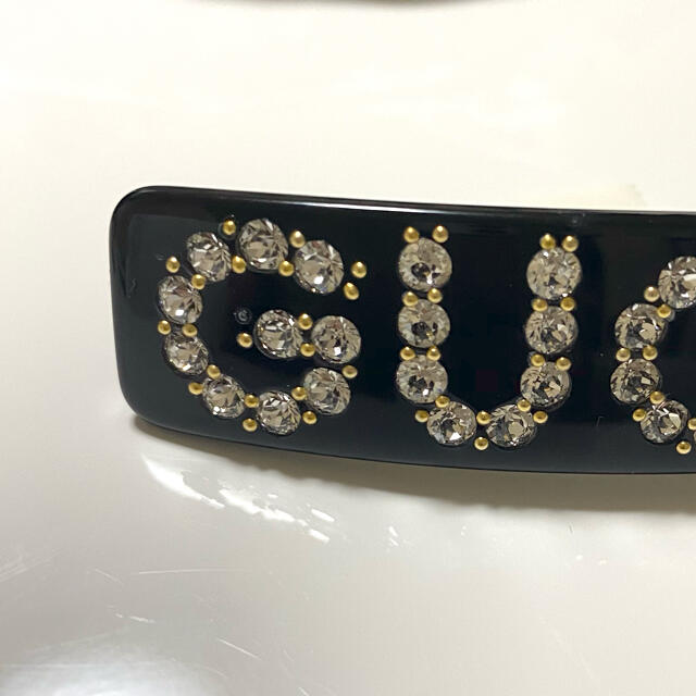 Gucci(グッチ)の新品★GUCCI クリスタル グッチ シングル クリップ　最終値下げ！！ レディースのヘアアクセサリー(バレッタ/ヘアクリップ)の商品写真