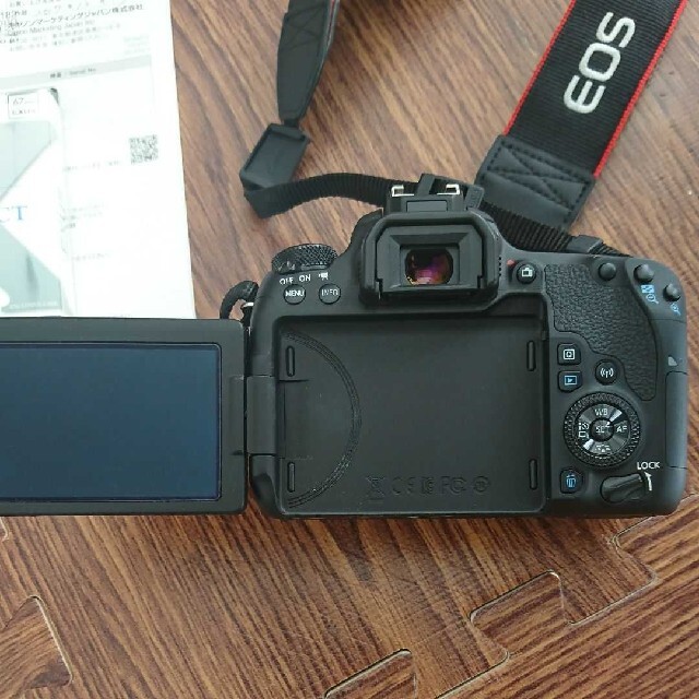 EOS9000D EF-S 18-135 IS USM kit