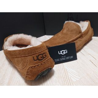 アグ(UGG)の【新品未使用】uggモデルASCOT☆26cm(スリッポン/モカシン)