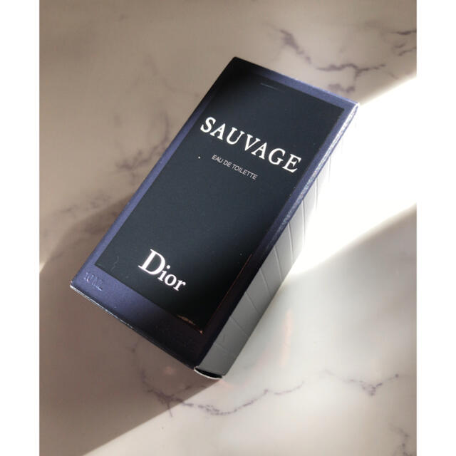 Dior(ディオール)のクーポン可！Dior✨ソヴァージュ SAUVAGE オードゥパルファン10ml コスメ/美容の香水(香水(男性用))の商品写真