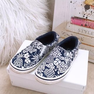 ヴァンズ(VANS)のvans スリッポン　スニーカー　21cm(スニーカー)