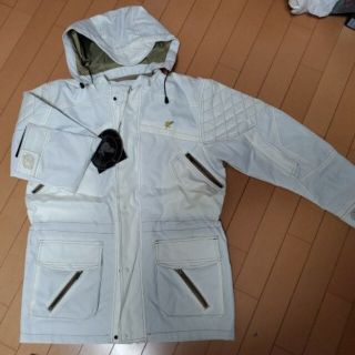 QUAKYSENSE EAGLE JACKET 防水ジャケット(マリン/スイミング)