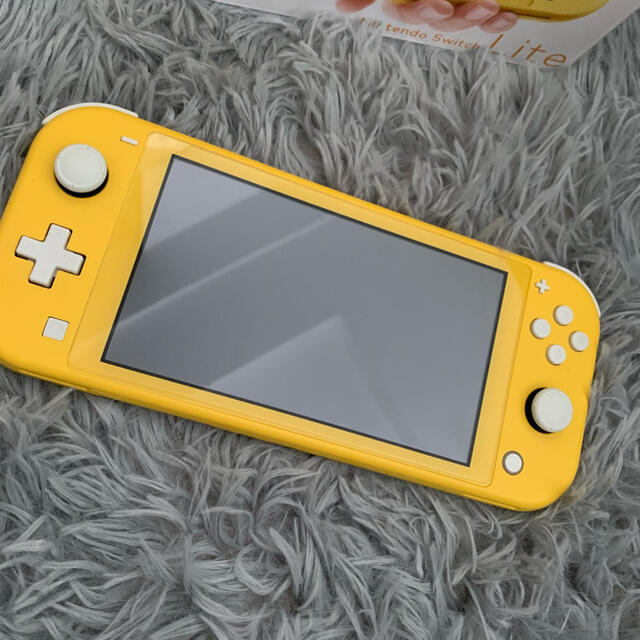 「値下げ中! 即日発送　Nintendo Switch Lite イエロー