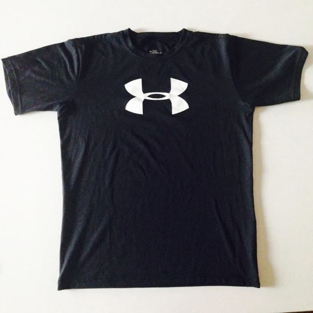 UNDER ARMOUR(アンダーアーマー)のUNDER ARMOUR Tシャツ レディースのトップス(Tシャツ(半袖/袖なし))の商品写真