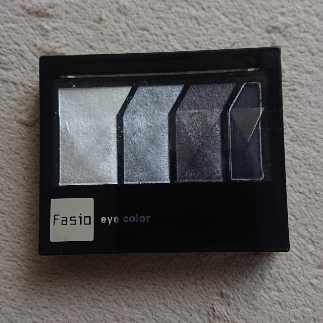 Fasio(ファシオ)のファシオ グラデーションディープアイズ I-8 コスメ/美容のベースメイク/化粧品(アイシャドウ)の商品写真