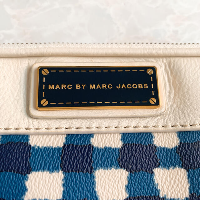 MARC BY MARC JACOBS(マークバイマークジェイコブス)のマークジェイコブス☆タブレットケース スマホ/家電/カメラのスマホアクセサリー(iPadケース)の商品写真