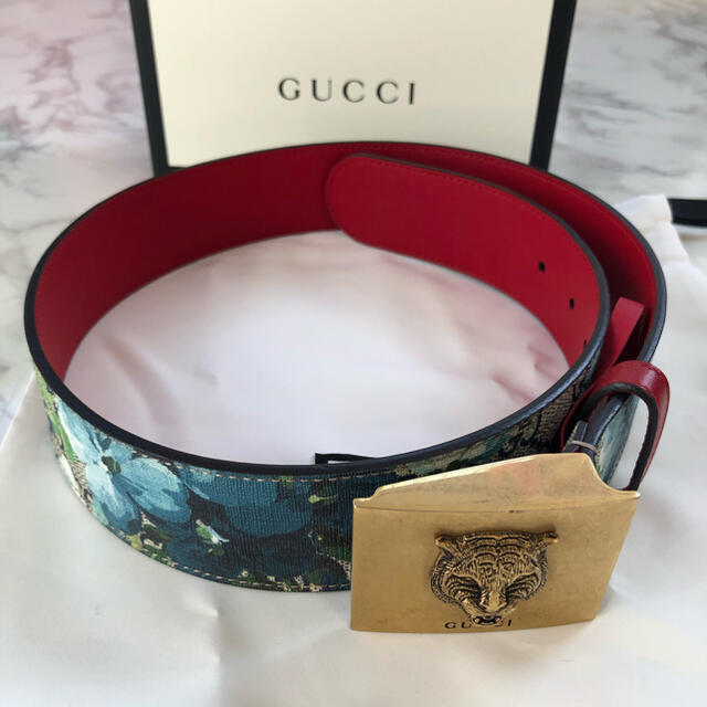 Gucci(グッチ)のGUCCI グッチ  ゴールド金具 レザー 人気  付属品付 レディースのファッション小物(ベルト)の商品写真
