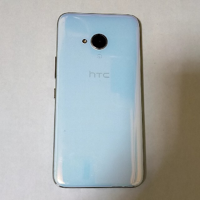 HTC(ハリウッドトレーディングカンパニー)のHTC U11 life スマホ/家電/カメラのスマートフォン/携帯電話(スマートフォン本体)の商品写真