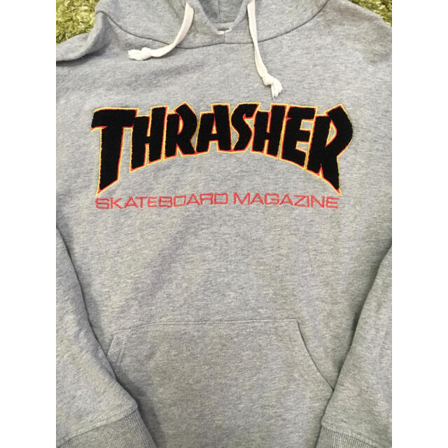 THRASHER(スラッシャー)のTHRASHER スウェット パーカー スラッシャー プルオーバー ロゴ刺繍   メンズのトップス(パーカー)の商品写真