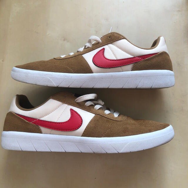 NIKE SB スニーカー チーム クラシック AH3360-202