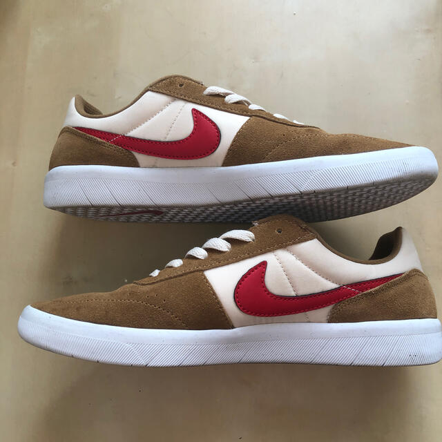 NIKE SB スニーカー チーム クラシック AH3360-202 1