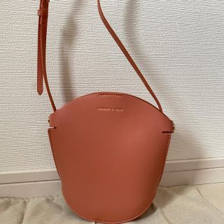 チャールズアンドキース(Charles and Keith)のCHARLES & KEITH ショルダーバッグ(ショルダーバッグ)