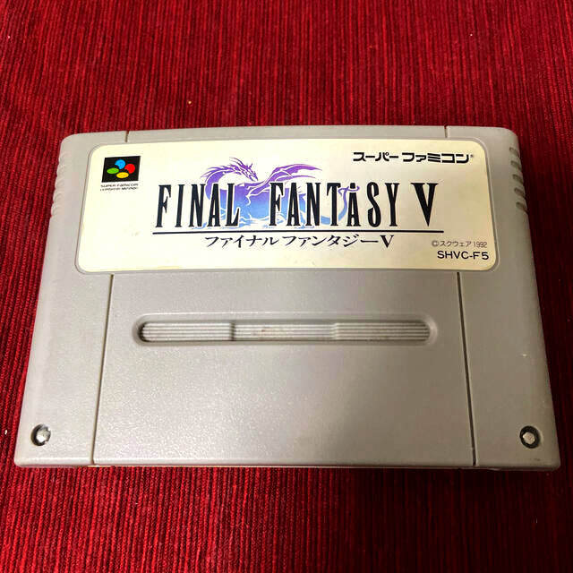 SQUARE ENIX(スクウェアエニックス)のファイナルファンタジー5 FF5 エンタメ/ホビーのゲームソフト/ゲーム機本体(家庭用ゲーム機本体)の商品写真