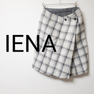 イエナ(IENA)のIENA 冬服　暖か　ラップスカート　チェック柄　巻きスカート(ミニスカート)