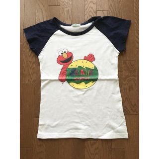 セサミストリート柄　レディース　Tシャツ　サイズM(Tシャツ(半袖/袖なし))