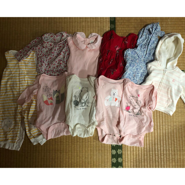 GAP(ギャップ)のGAP 新生児ベビー服 キッズ/ベビー/マタニティのベビー服(~85cm)(ロンパース)の商品写真