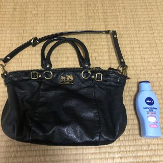 コーチ(COACH)のお気まぐれ値下げ 送料込   COACH ショルダーバッグ  ハンドバッグ(ショルダーバッグ)