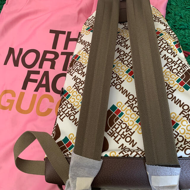 Gucci(グッチ)の【みどはる様専用】GUCCI × THE NORTH FACE  バッグ　グッチ メンズのバッグ(バッグパック/リュック)の商品写真