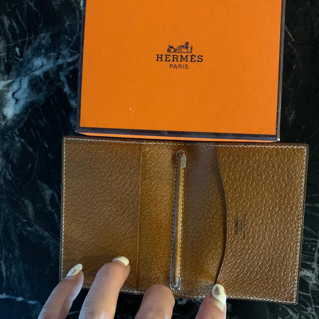 Hermes(エルメス)のHERMES アジェンダPM 手帳カバー　ゴールド メンズのファッション小物(手帳)の商品写真