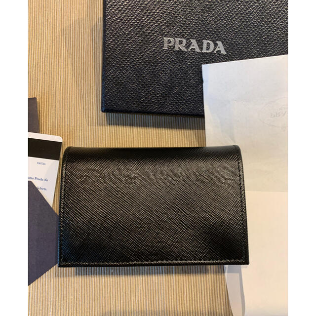 PRADA(プラダ)のPRADA 名刺入れ　カードケース メンズのファッション小物(名刺入れ/定期入れ)の商品写真