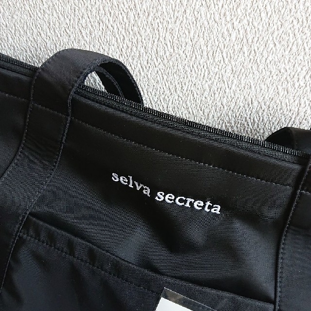 みみみママ様ご専用 ポーチのみ 新品 selva secreta  レディースのバッグ(トートバッグ)の商品写真