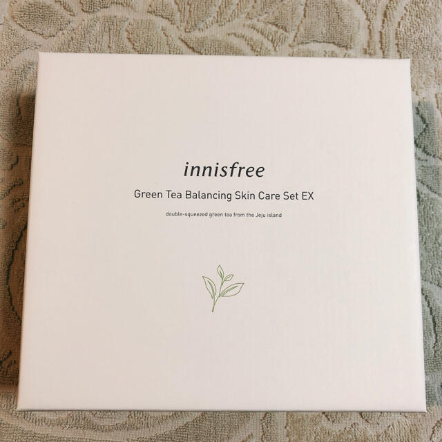 Innisfree(イニスフリー)のイニスフリー  グリーンティー バランシング スキンケアセットEX 5点セット コスメ/美容のスキンケア/基礎化粧品(化粧水/ローション)の商品写真