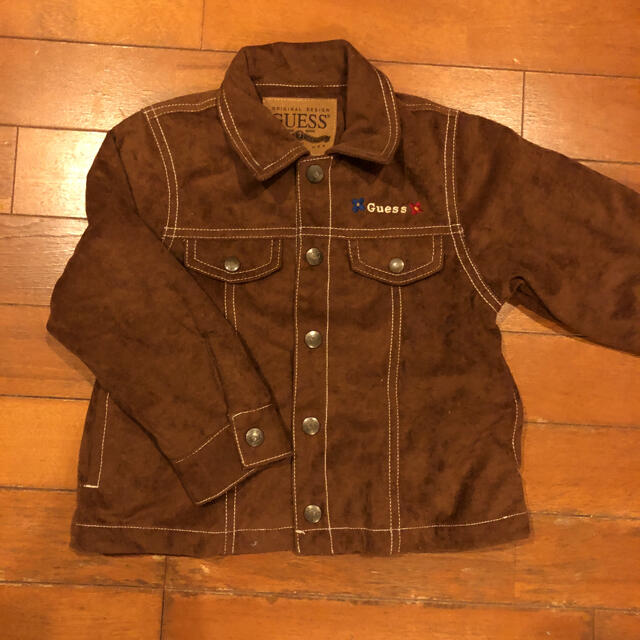 GUESS(ゲス)のGUESS アウター キッズ/ベビー/マタニティのキッズ服女の子用(90cm~)(ジャケット/上着)の商品写真