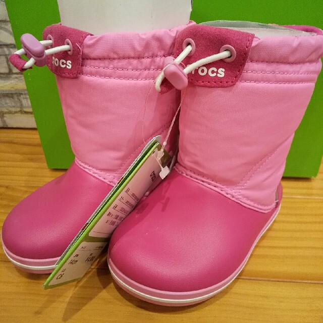 crocs(クロックス)の新品★クロックス   スノーブーツ キッズ/ベビー/マタニティのベビー靴/シューズ(~14cm)(ブーツ)の商品写真