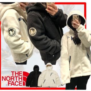 ザノースフェイス(THE NORTH FACE)の【韓国限定デザイン】 THE NORTH FACE 白 フリース S(その他)