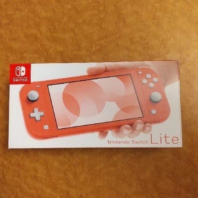 24時間以内発送!! Nintendo Switchライト コーラル 24時間以内発送!! Nintendo Switchライト コーラル
