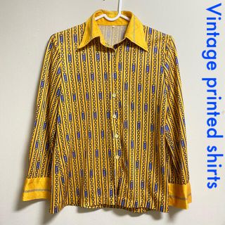 サンローラン(Saint Laurent)の【Vintage／送料込・即購入可】 YSLテイスト黄色のプリントシャツ(シャツ/ブラウス(長袖/七分))